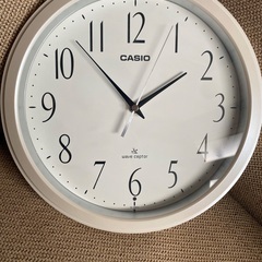 買ったばかりの電波時計　カシオの画像