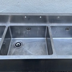 業務用 3槽シンク 蛇口 単水栓付き 幅1500×奥600×高さ835+150(mm) 三層 三槽 3曹 流し台 厨房 厨房機器 店舗用品 厨房機材 三方枠 大阪の画像
