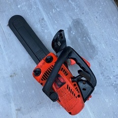 一時停止❗️チェーンソー30cm 伐採機械　切断機の画像