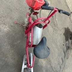 乗用溝切り機の画像