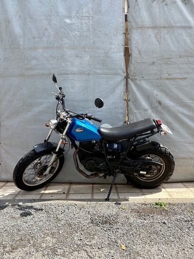 実動 【YAMAHA TW200-E 】