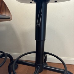 椅子　二つセットの画像