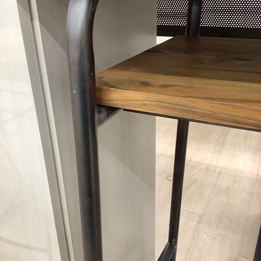 niko and…FURNITURE＆SUPPLYのカウンターテーブルのご紹介です