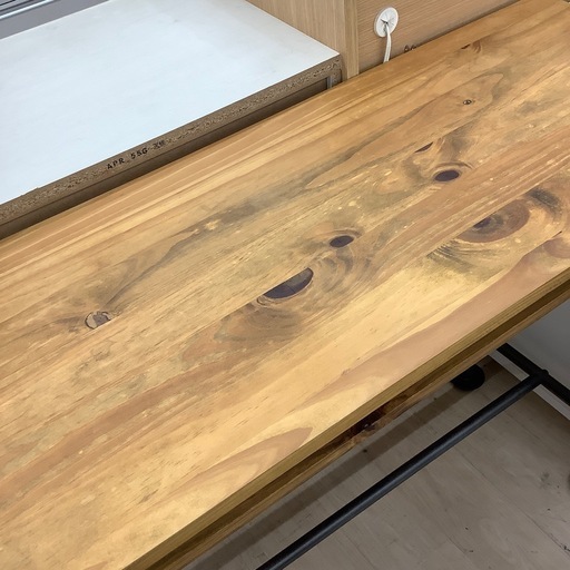niko and…FURNITURE＆SUPPLYのカウンターテーブルのご紹介です