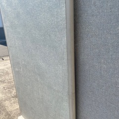 4月4日まで オフィス用折りたたみパーティションの画像