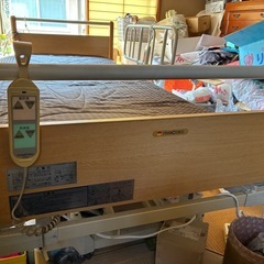 介護用ベッド（フランスベット、ジャンク品)の画像