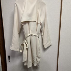 春物コートの画像