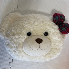 クマの顔ぬいぐるみの画像