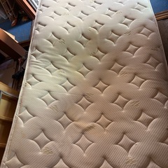 難アリ セミダブルベッドセットの画像