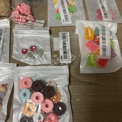 デコパーツまとめ売りの画像