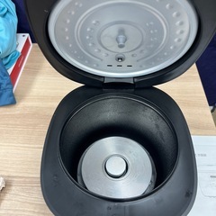 【美品】4合炊きマイコン式炊飯器　simplus sp-rcmc4-bkの画像