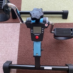 座ったままペダ
ル漕ぎ&lavieツイスターの画像