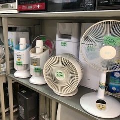 いろいろな扇風機‼️大、中、小で❣️一つ￥800円〜￥3580円⭕️の画像