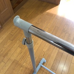 ハンガーラックの画像