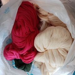 受け付け停止します。毛糸たくさんの画像