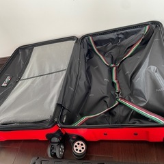 キャリーケースの画像