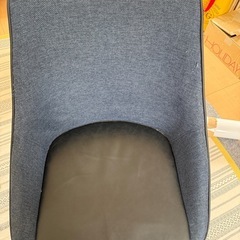 東京インテリアで購入したイスの画像