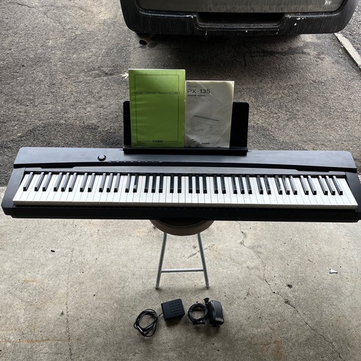CASIO 電子ピアノ Privia PX-135