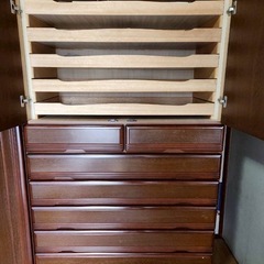 木製
タンスの画像
