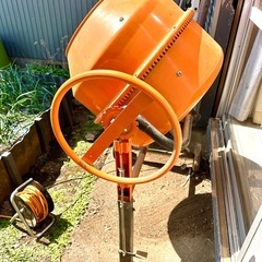 コンクリートミキサーの画像