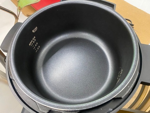アイリスオーヤマ 電気圧力鍋 圧力鍋 4L 3~4人用 低温調理可能 卓上鍋　