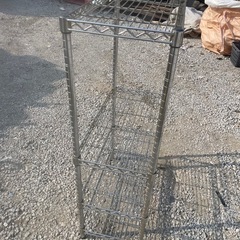 スチールラックの画像