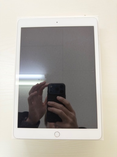 BランクiPad(第8世代)