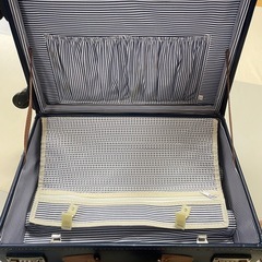 スーツケース　の画像