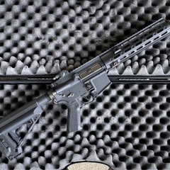 電子トリガー搭載 M4 S-Systemの画像