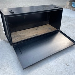 トラック、小物入れ、工具入れ、箱の画像