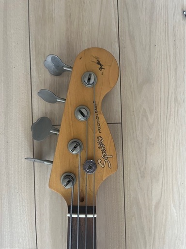 Squir Precision Bass　未使用ケース&シールド付き