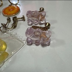 お菓子みたいなイヤリングの画像