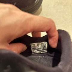 サッカニー　　黒　スニーカー　27.5の画像