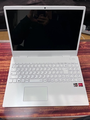 ノートパソコン   LAVIE Windows11
