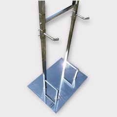 自転車ラック　スタンド　縦置き型　調整可能　ディスプレイスタンド　大阪配送可能の画像