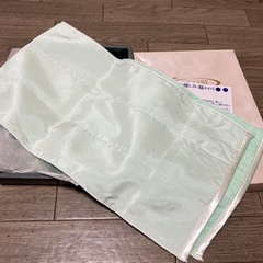 新品未使用★　絹（シルク）素材で作られたスキンケア用タオル「SILKY LADY（シルキーレディ）」の画像