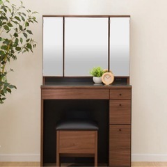 ニトリ 三面鏡ドレッサー
の画像
