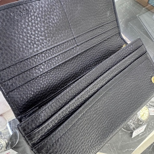 ☆ドリーム荒牧店☆PRADA プラダ レザー 長財布 ブラック