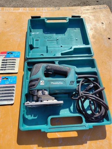 早い者勝ち！【動作良好】MAKITA 4350FT 電動工具ジグソー ケース付き