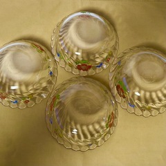 【未使用】レトロ ナルミ 鳴海製陶　クックマミー　ガラスボウル 耐熱ガラス 花柄 小4個の画像