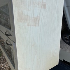 無料　食器棚の画像