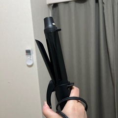 ヘアアイロン2つ　 0円の画像