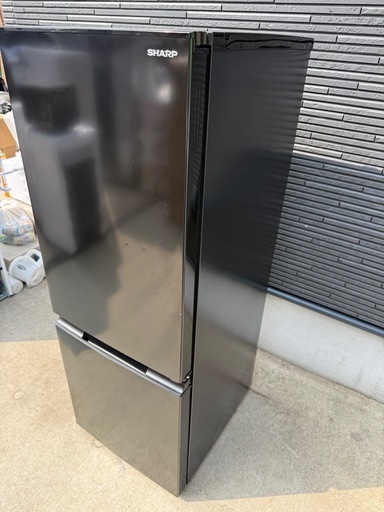 SHARP冷蔵庫　179L 　2023年製
