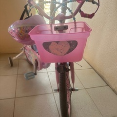 【美品】ディズニープリンセス 自転車 16インチ（ヘルメット・プロテクター・カバー付）の画像
