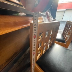 居酒屋、ラーメン屋、カウンター用椅子の画像