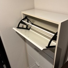 ニトリ　薄型シューズボックス　靴箱の画像