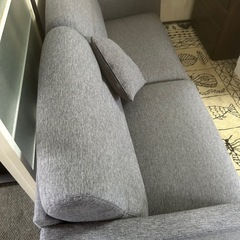3人掛けソファ　グレーの画像