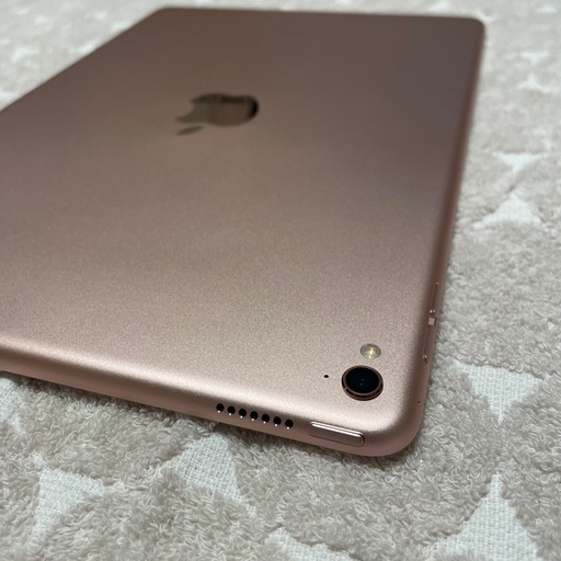 iPad Pro 9.7インチ Wi-Fiモデル 32GB MM172J/A ローズゴールド