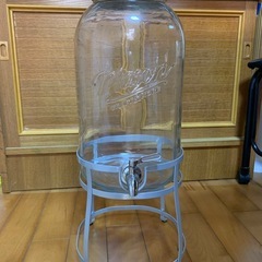 ドリンクサーバーの画像