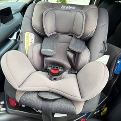 Aprica アップリカ クルリラプレミアム ISOFIX対応 シートベルト対応　チャイルドシートの画像